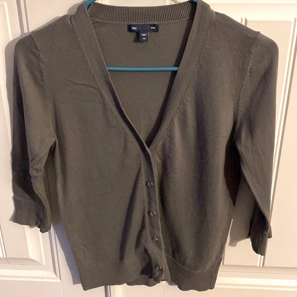 GAP Women's Lightweight Grey Cardigan Sweater, Size XS